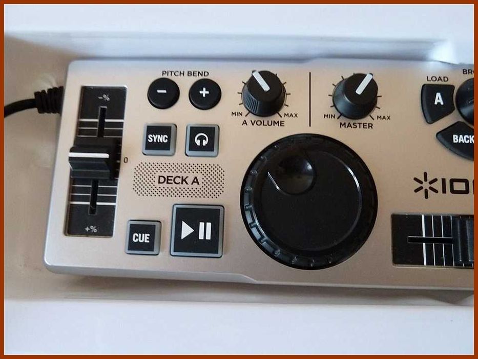 NOWY MIXER Muzyki pod smartphona - dla DJ-a.  iDJ2Go™System.