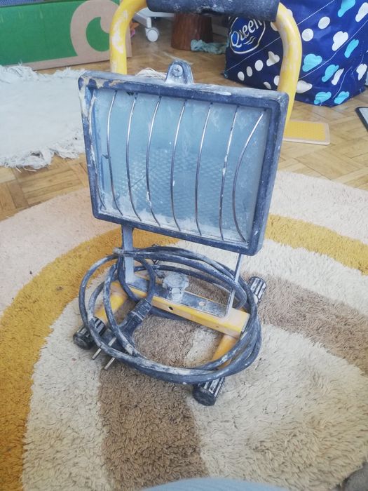 Reflektor budowlany 400 W