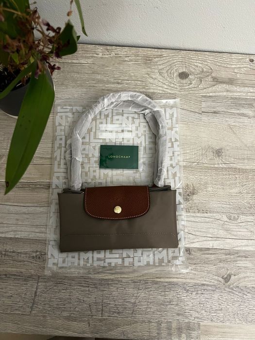 Longchamp Le Pliage: Chic & Functional!