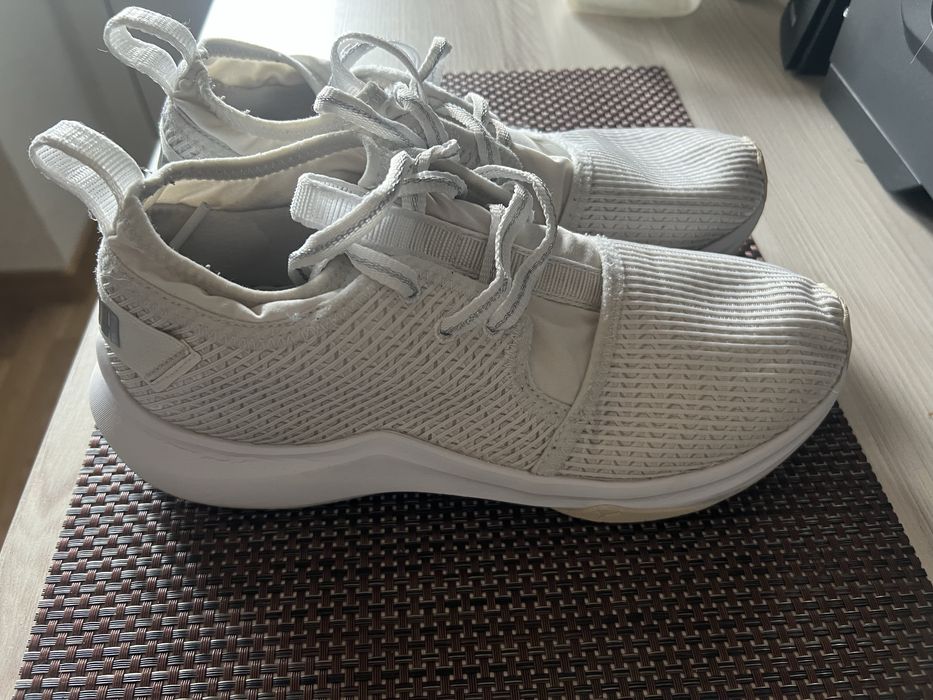 Кросівки оригінальні Puma