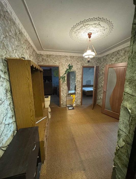 Продаж 3 кімнатної квартири ,вул.Заболотного