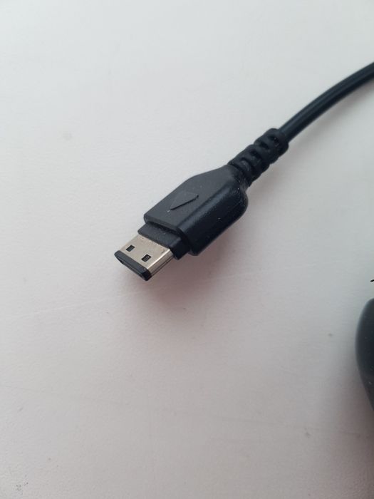 Продается телефон Самсунг х100