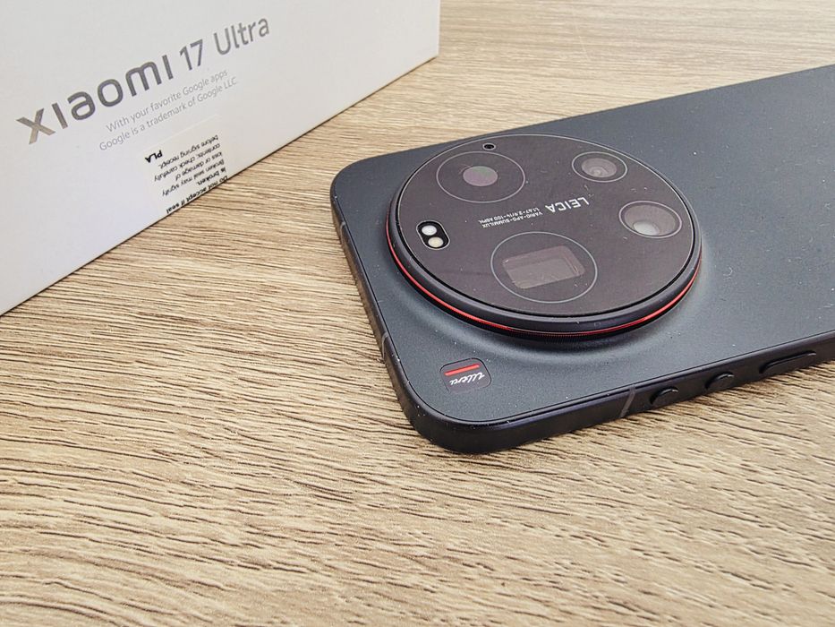 Xiaomi 17 Ultra - 16/512Gb - Preto