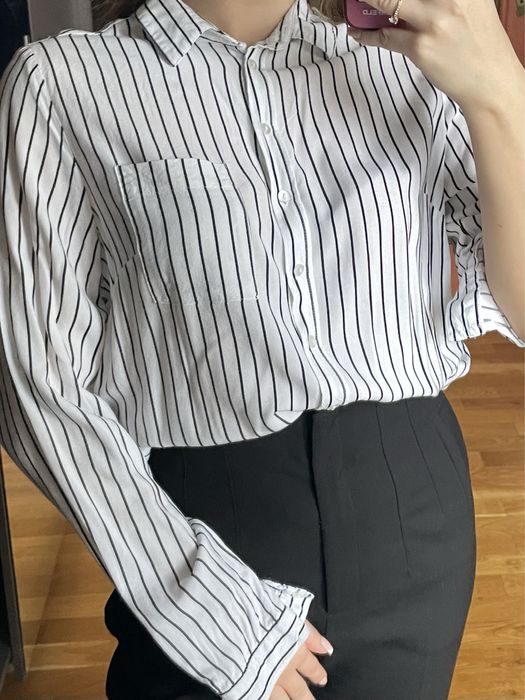 Biala koszula w paski damska