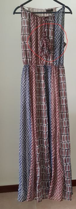 Vestido comprido de senhora marca Adolfo Dominguez