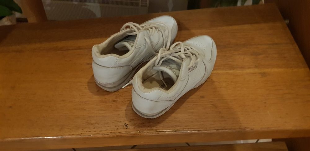 Buty damskie sportowe