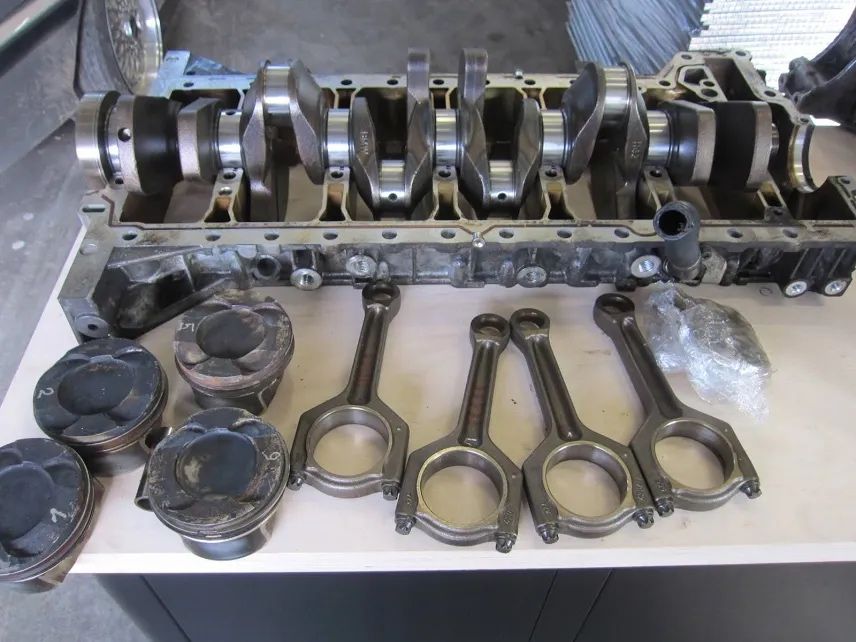 Коленвал N55  коленчатий вал n55