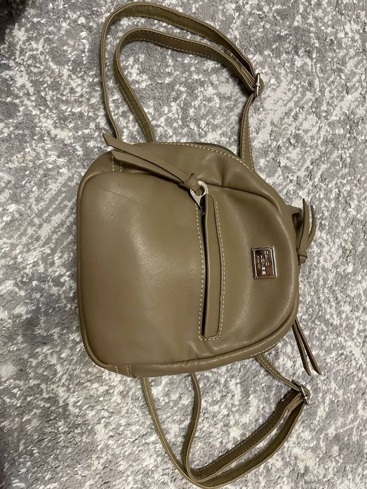 Фирменный рюкзак David Jones