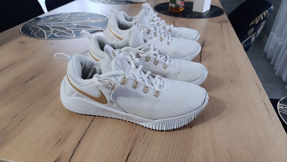 Buty Nike dł. wkładki ok. 28cm