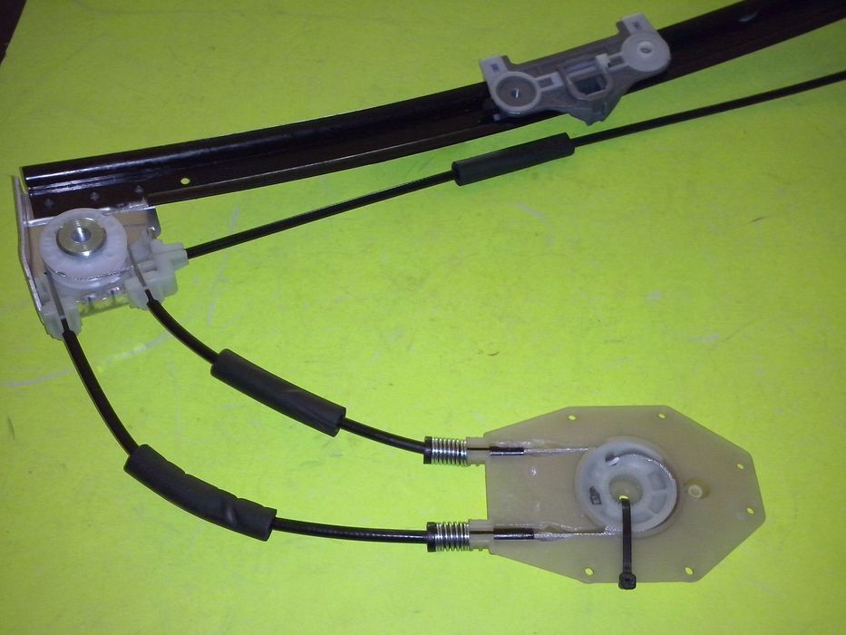 Elevador /Elevadores vidros portas trás BMW E39 525TDS 530D (NOVO)