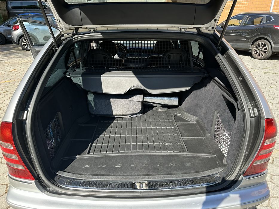 Mercedes w203 c220 143cv
