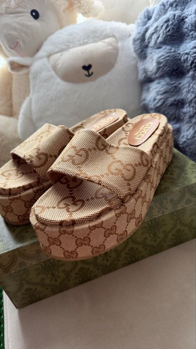 Klapki gucci 40