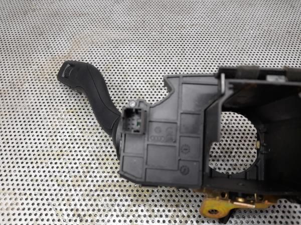 Conjunto / manetes de luzes e limpa vidros AUDI A4 Avant (8ED, B7)