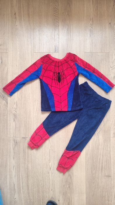 Пижама человек-паук 5-6 лет, spiderman