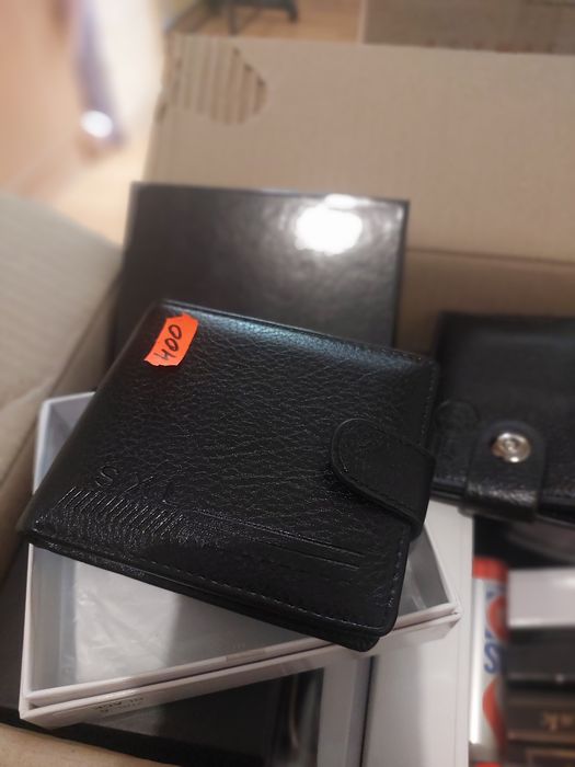 РОЗПРОДАЖ чоловічих гаманців