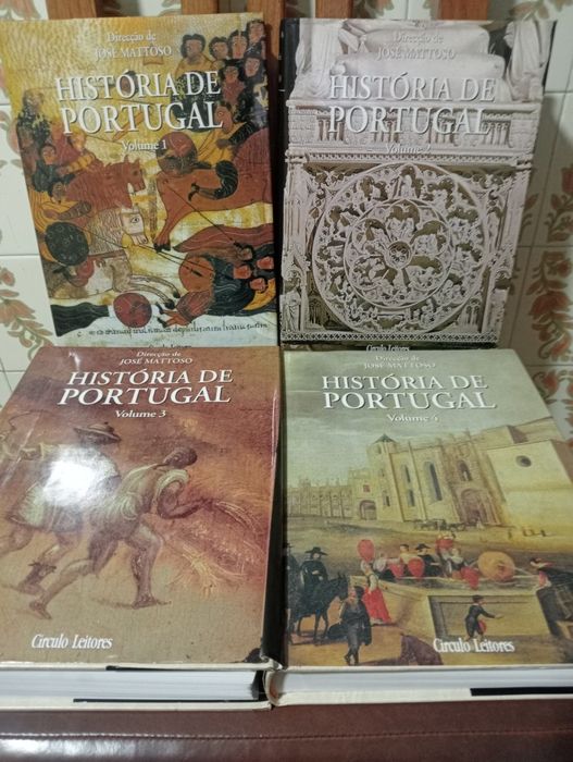 4 livros da História de Portugal