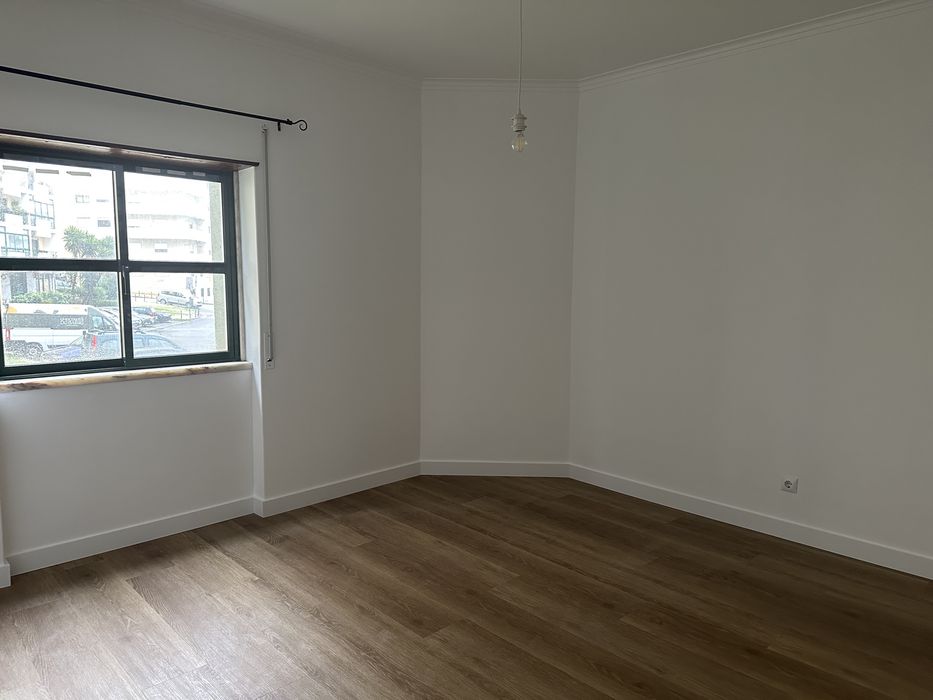 T2 Mem Martins Ouressa Sintra