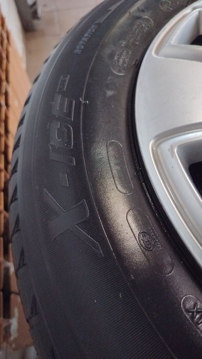 Колеса в зборі 215/60R16 MICHELIN