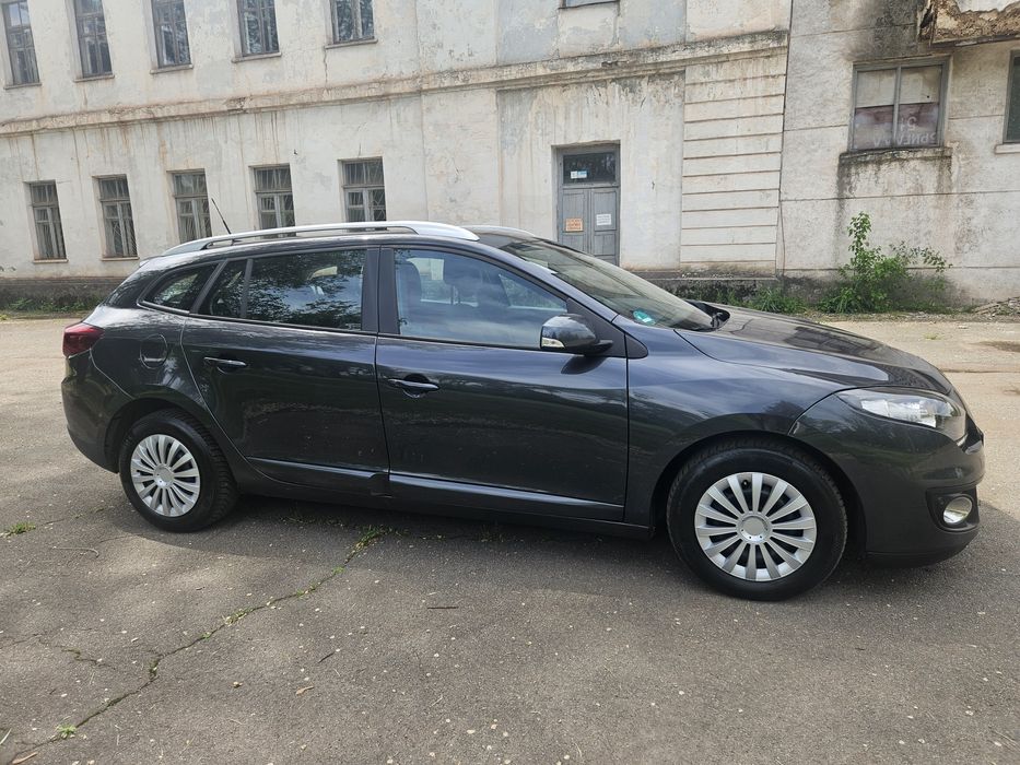 Продам Renault Megane 1.5 dci 2013г.в