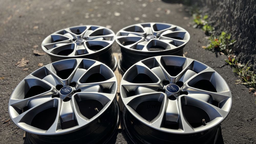 Felgi aluminiowe Ford kuga 7,5jx18 et52,5 oryginalne