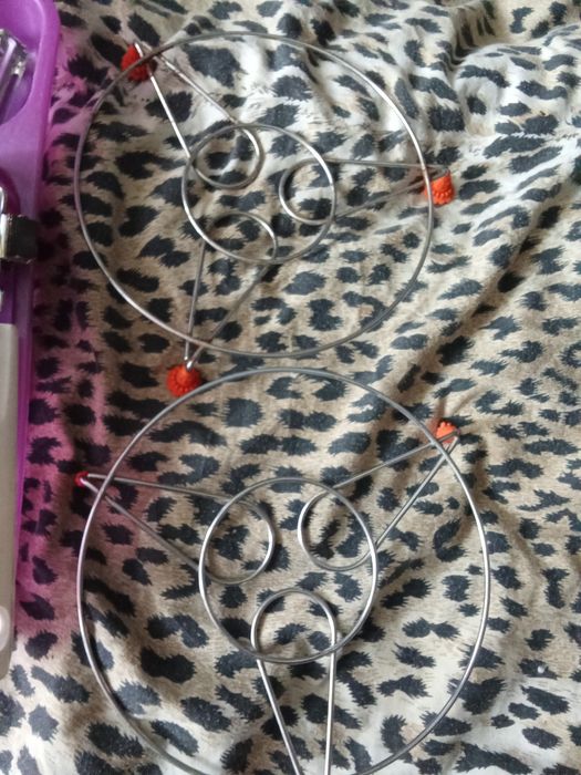 Кастрюли .Стекляні кришкі.откривачка-штопор