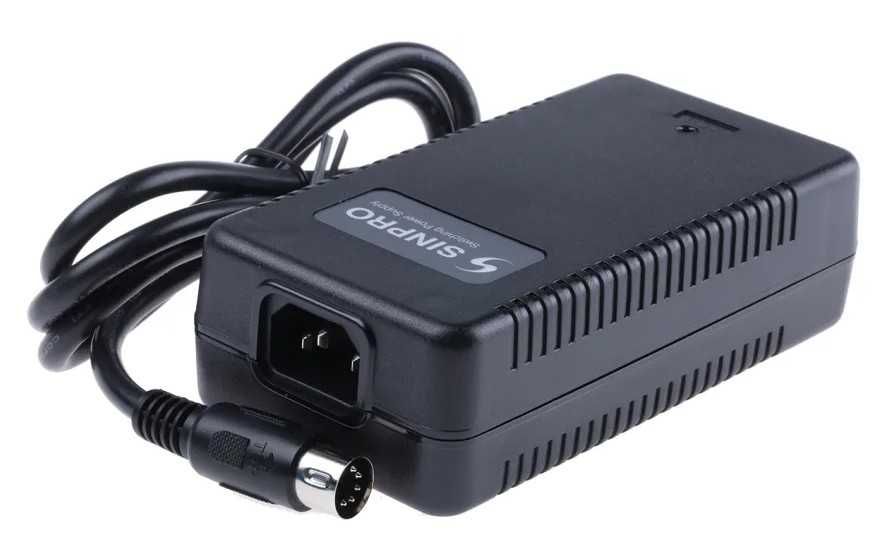 Zasilacz, adapter AC/DC Uwy 5V dc Iwy 2 A, 5 A, 800mA Złącze DIN 3