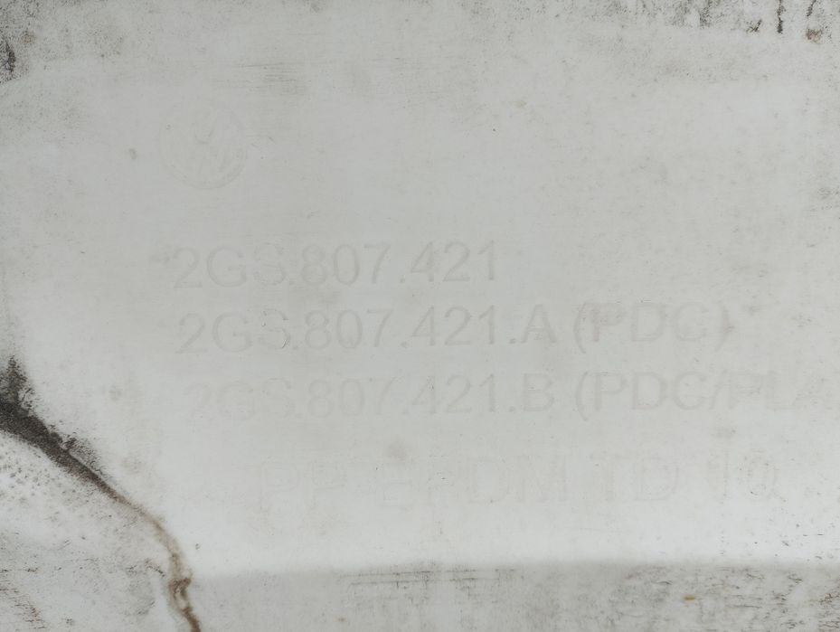 Volkswagen Polo VI 2G Zderzak Tył Tylni LC9A
