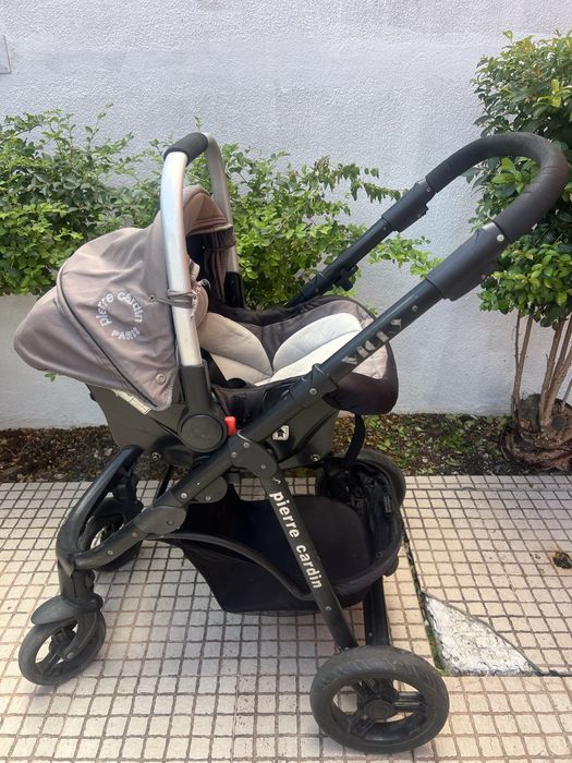Carrinho bebé Pierre Cardin - ovo e estrutura rodas