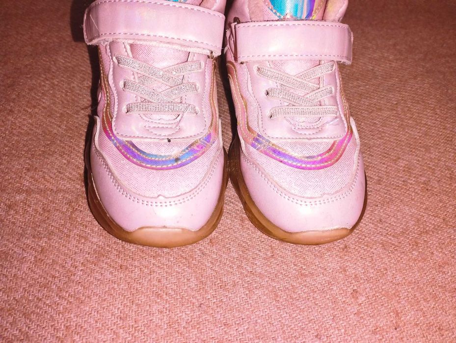 Кроссовки Clibee. Румуния. Размер 30, стелька 19 см