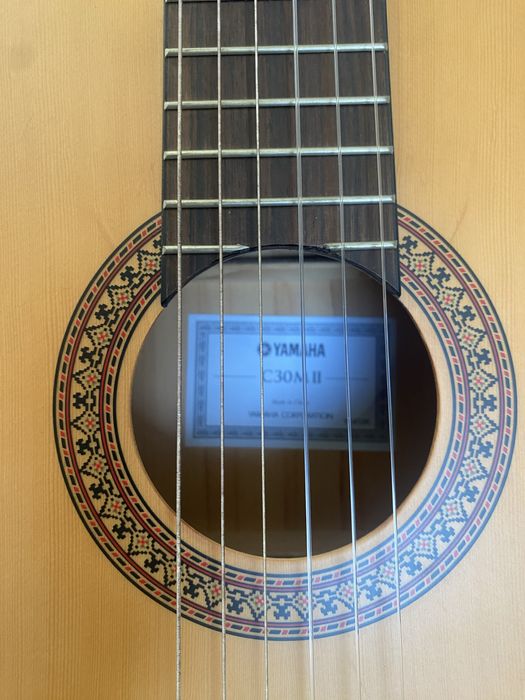 Guitarra Yamaha modelo C30M II