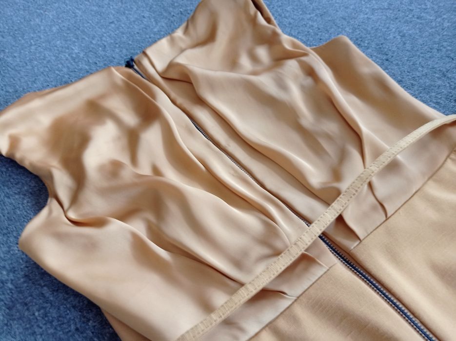 Next elegancka sukienka musztardowa r. 42, stan dbd