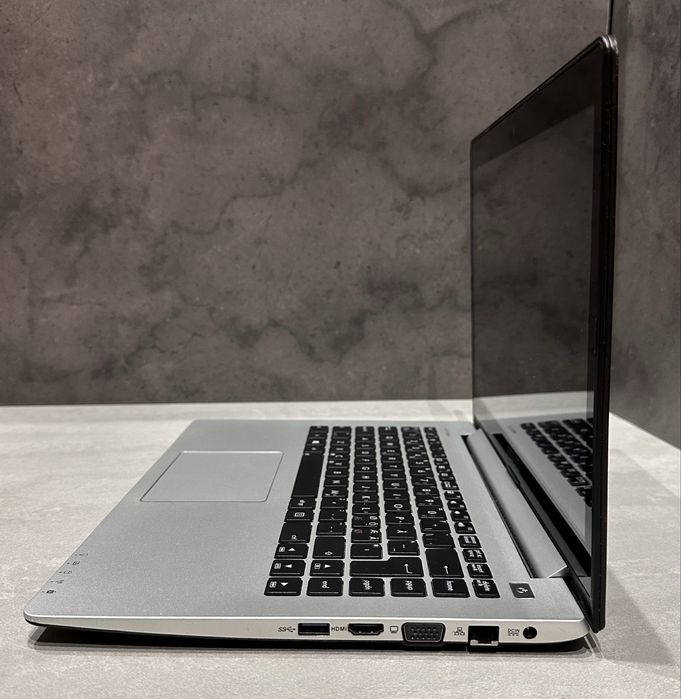Ноутбук Asus S400C на відновлення ! Ma701