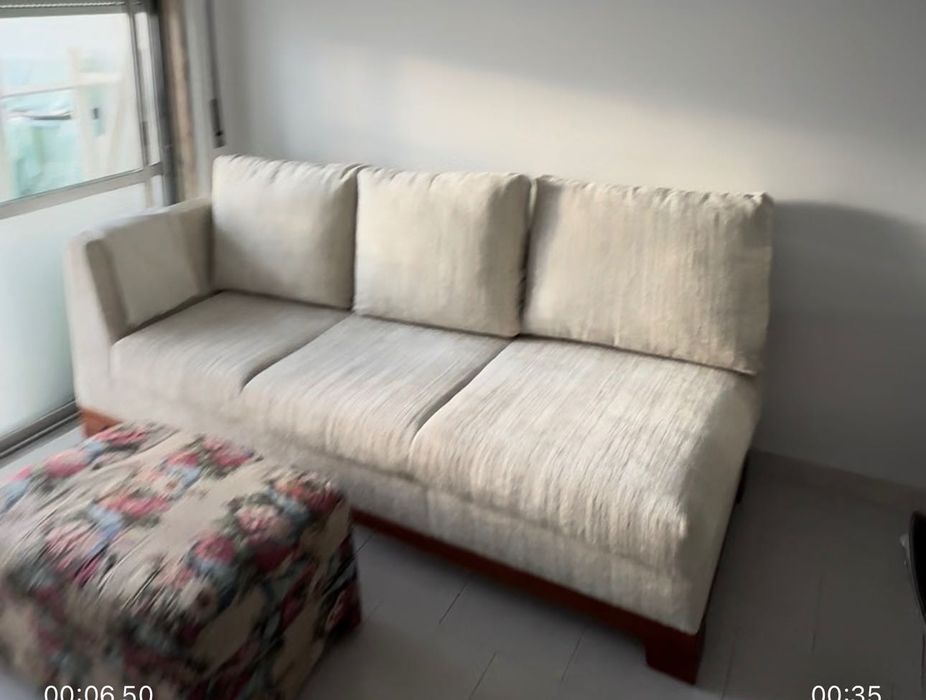 Sofá 3 lugares - branco pérola