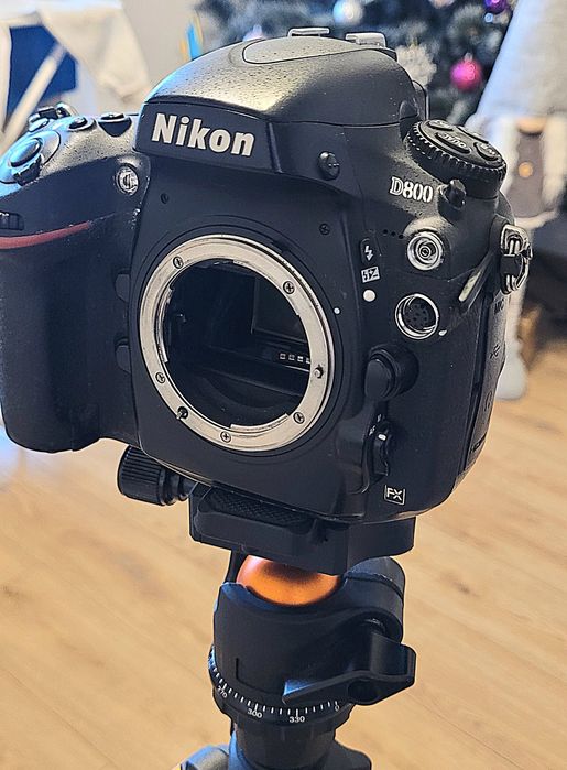Nikon D800 w dobrym stanie