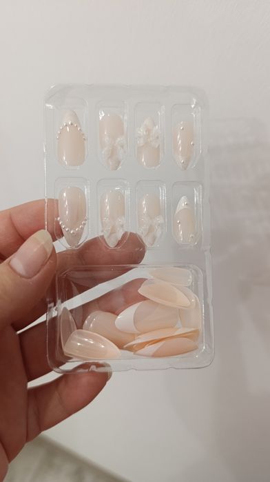 Накладні нігті ціна за все