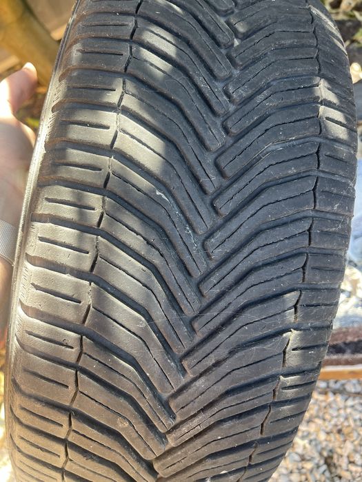 Pneu Michelin 205/55-16