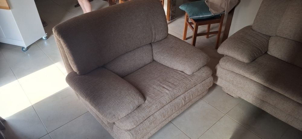 Sofas em bom estado