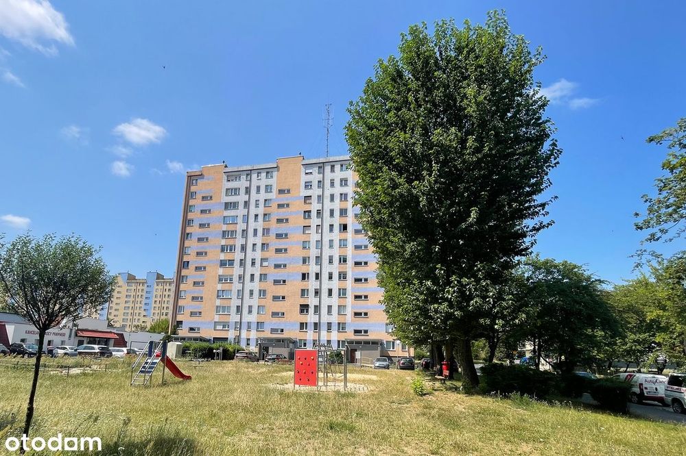 Trzy niezależne pokoje z balkonem i piwnicą