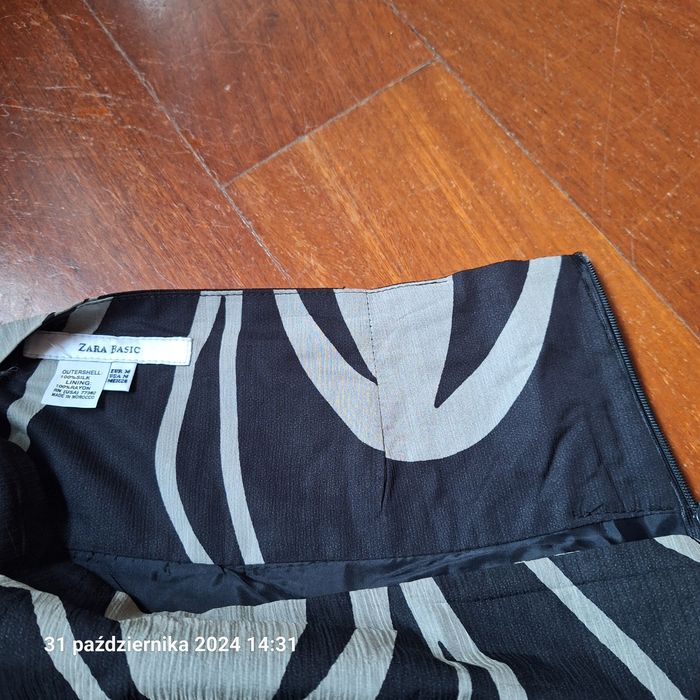 Spódnica midi Zara