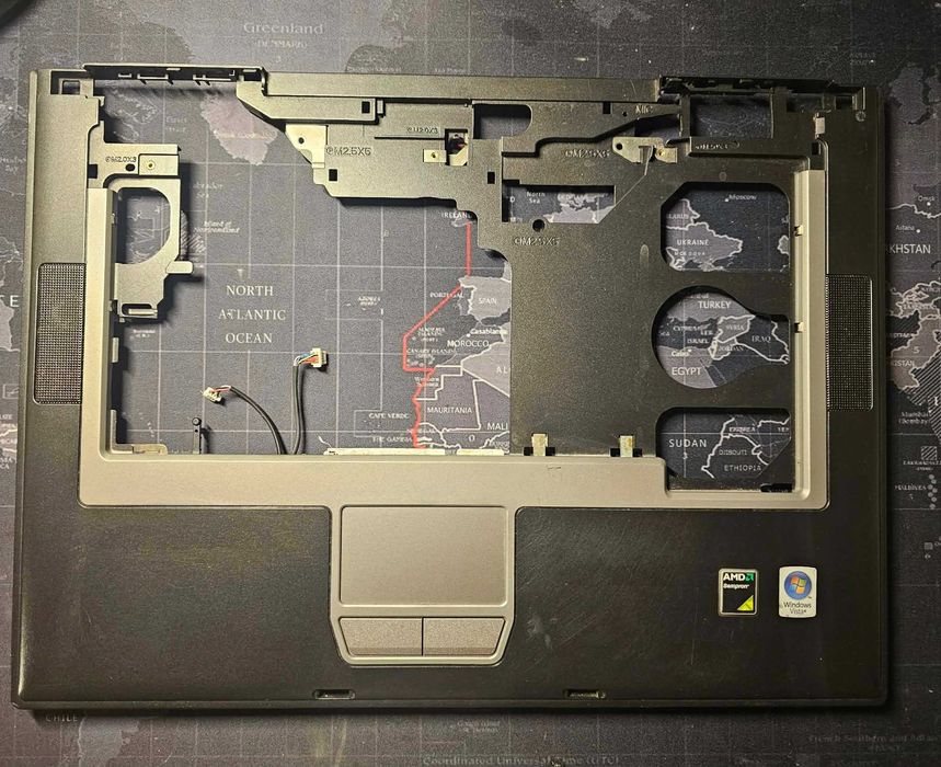 Obudowy i części laptopów