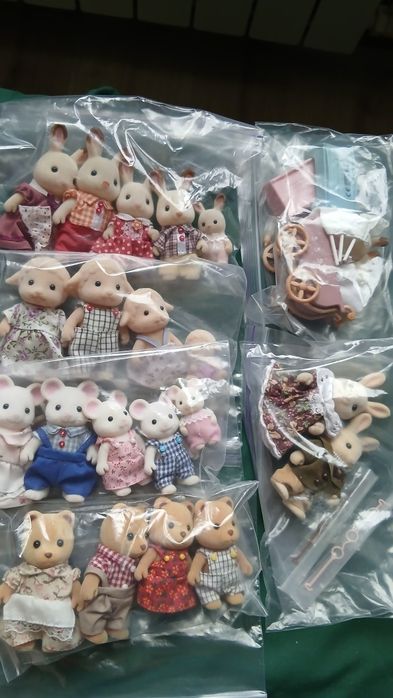 Набры Sуlvanian Families cемьи зверят.