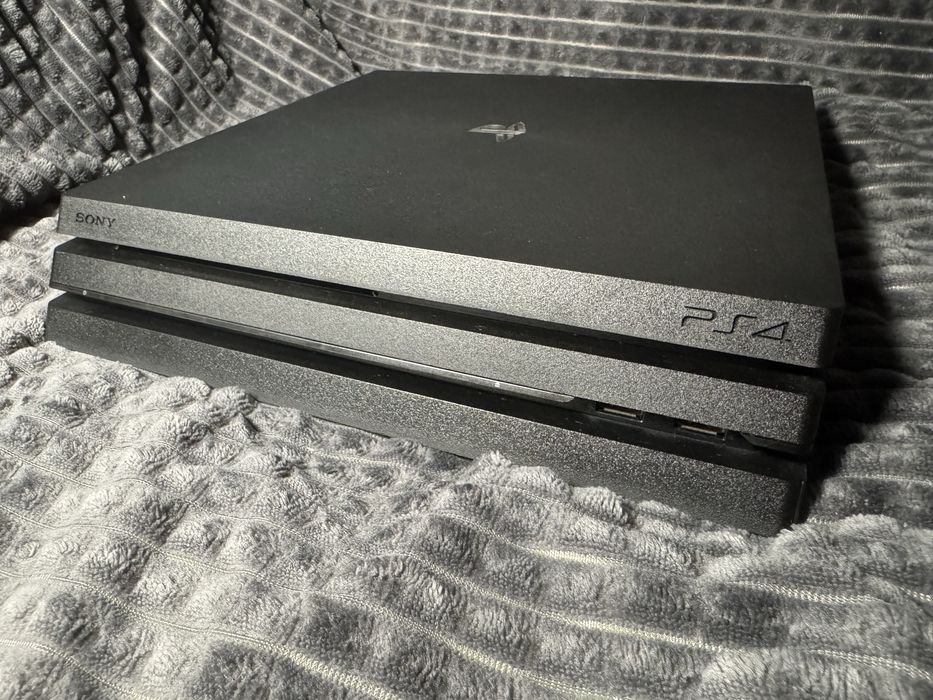 Sony PlayStation 4 Pro 1TB + оригінальний DualShock | Ідеальний стан