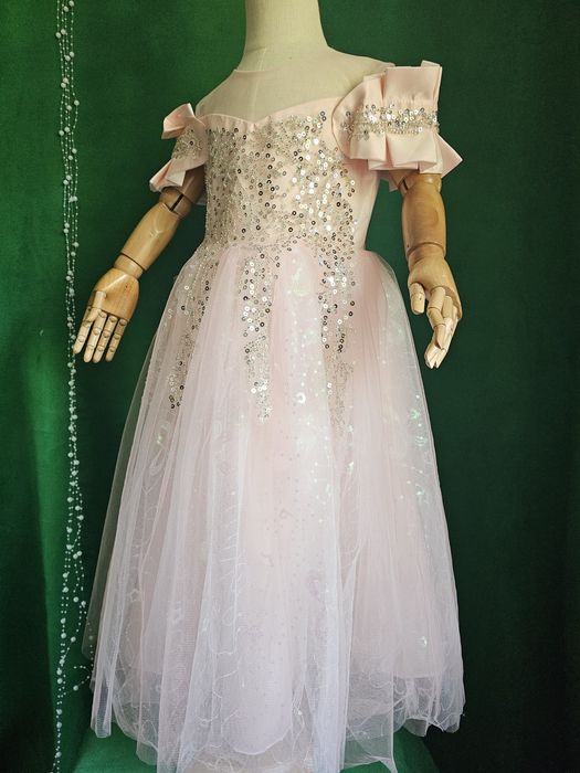 Дитяча рожева пишна довга ошатна святкова сукня нарядное платье