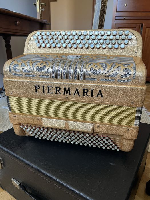 Acordeão Beltuna 60 bx com registos