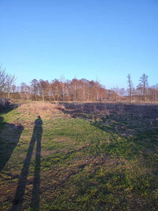 Sprzedam dzialke budowlana Turek-Grabieniec-Obrebizna 900 m2 z WZ-kami