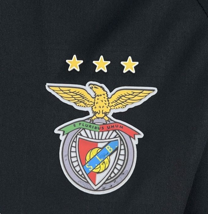 Polo Benfica preto