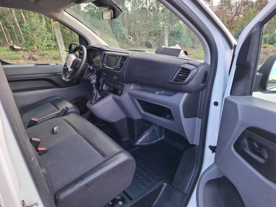 Peugeot Expert 1.5 BlueHDi 3 lugares Premium de 2020 COM IVA/DEDUTIVEL