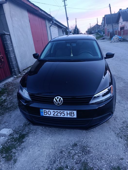 Volkswagen Jetta 2011 газ/бензин