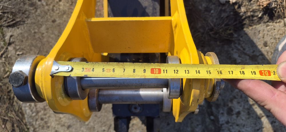 Młot hydrauliczny wybużeniowy do mini koparki