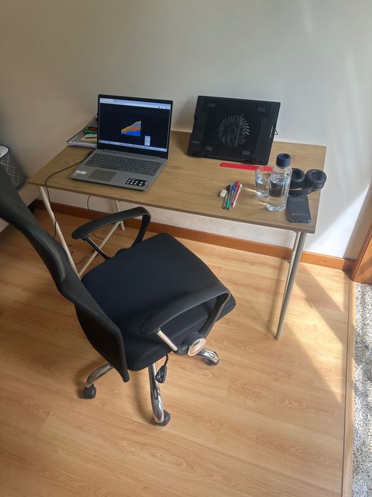 Conjunto Escritório – 2 Mesas + 2 Cadeiras, sendo 1 Diretor